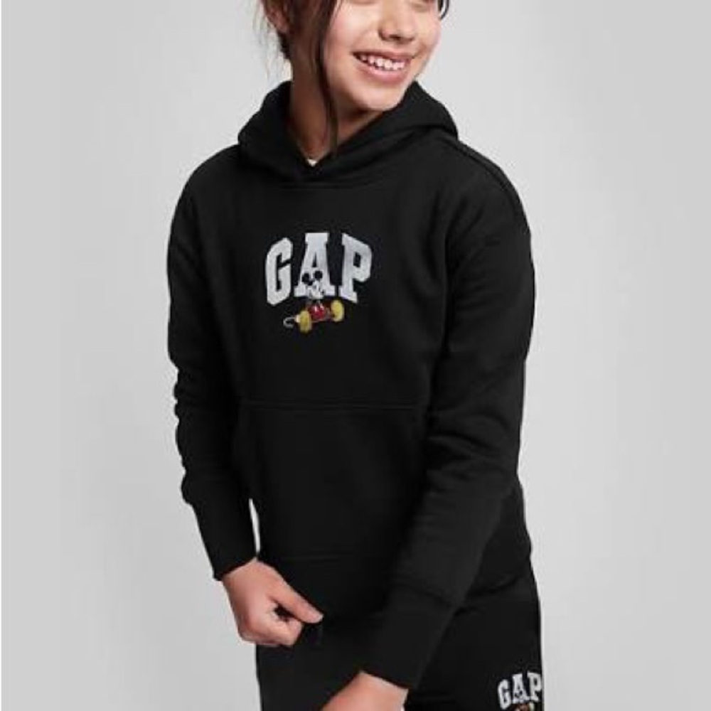 NWT 5-piece Gap Disney bundle sizes 8-10